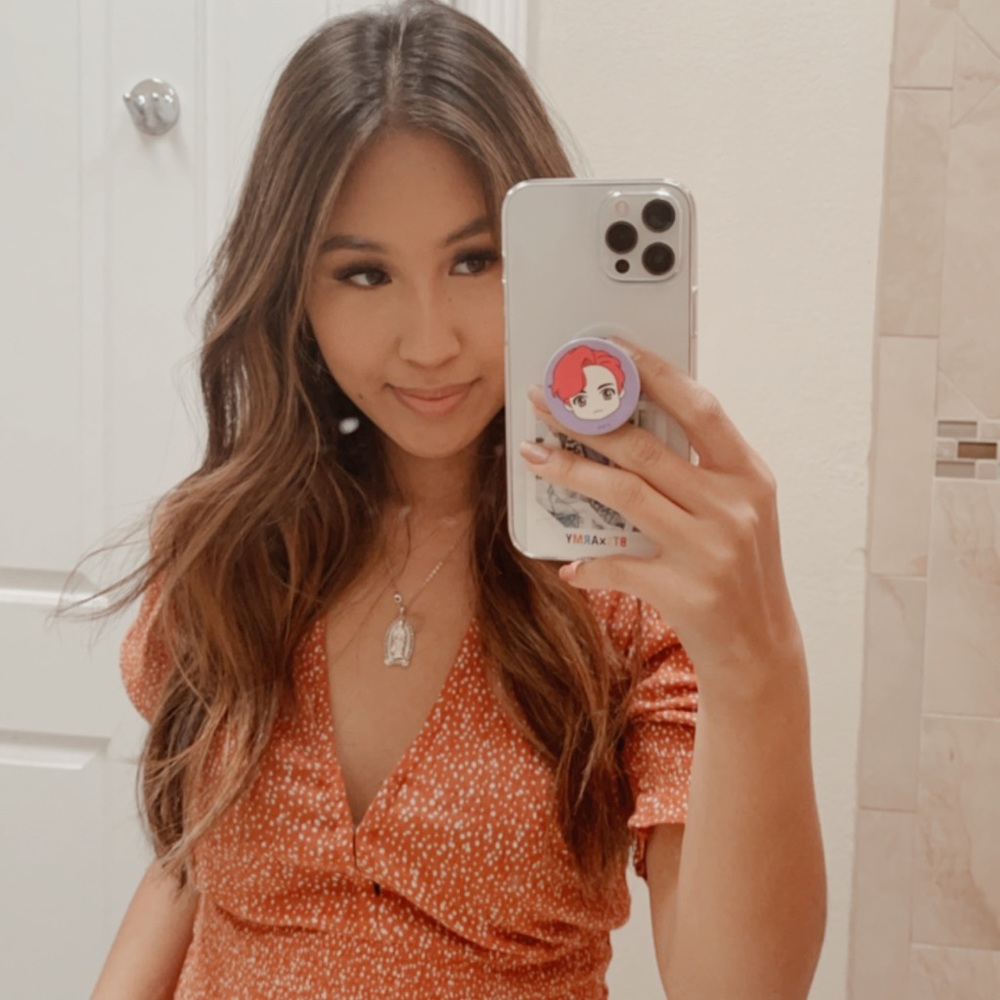 Meet your Posher, Carly